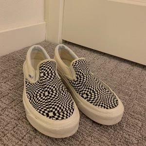 Optical Check Vans